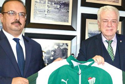 Vali Canbolat’tan Bursaspor’a ziyaret