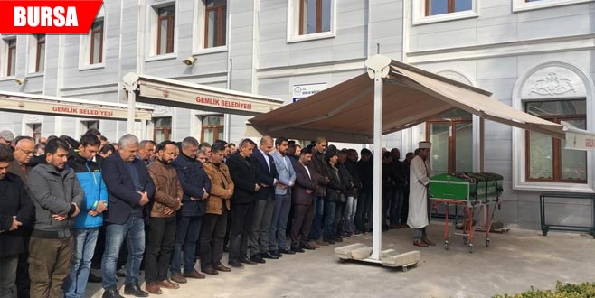 Silahlı saldırıda öldürülen kadına son görev