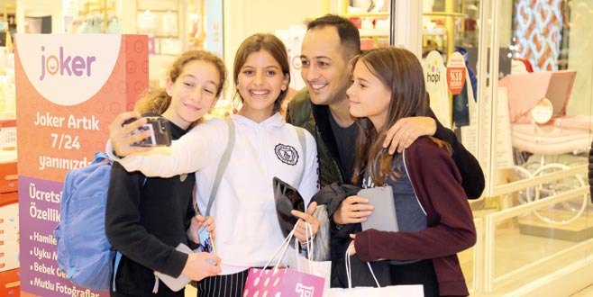 Sarp’ın genç hayranları