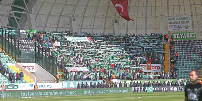 Taraftar Ege’ye akıyor