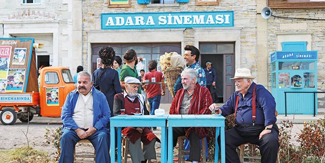 Film için sinema inşa ettiler Film için sinema inşa ettiler