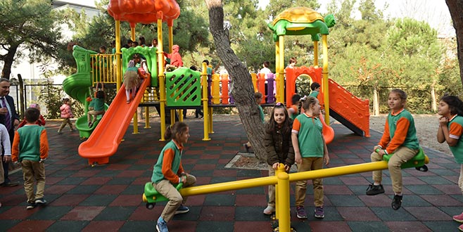 Parklar ve okullara yeni oyun grupları