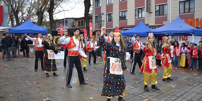 İznik’te kurtuluş coşkusu İznik’te kurtuluş coşkusu