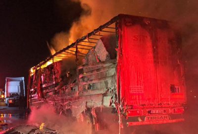 TEM’de karton yüklü TIR alev alev yandı, trafik kilitlendi