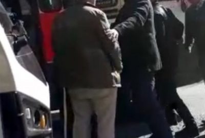 Trafikte minibüsçü dehşeti