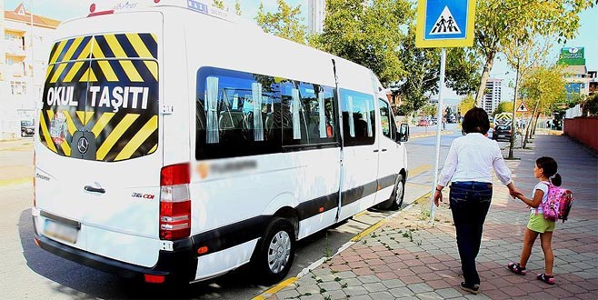 Servis araçlarında yaş sınırı esnetilmeli