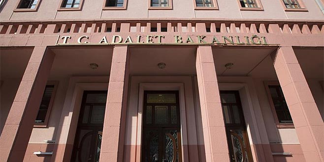 Adalet Bakanlığı’na temizlik personeli alımı…