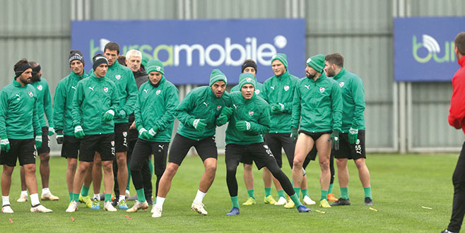 Aytaç’ın yerine kim oynar? Aytaç’ın yerine kim oynar?