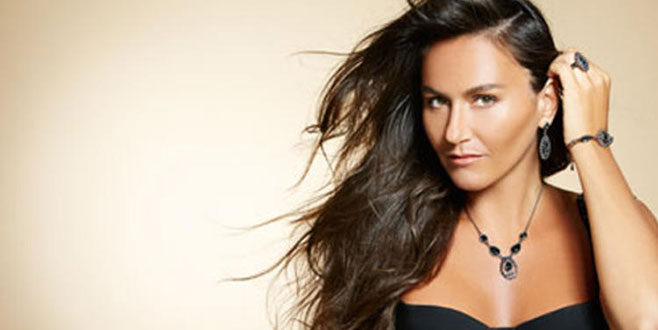 Eda’dan banyo pozu