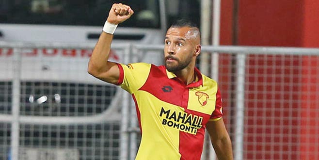 Yasin’i oynatma gerisi kolay Yasin’i oynatma gerisi kolay