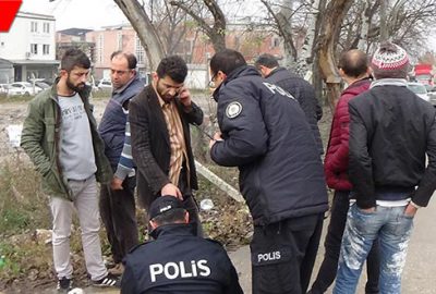 Gündüz vakti sokak ortasında silahlı saldırı