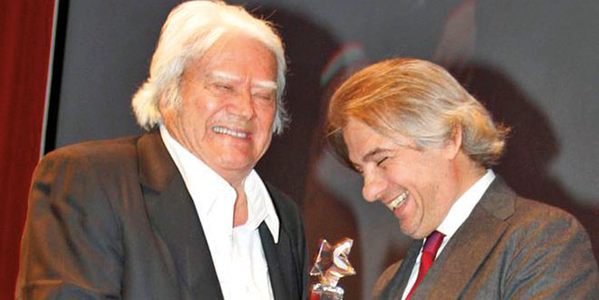 Azrail beni unuttu Azrail beni unuttu