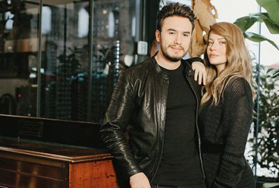 Yazdı söyledi oynadı 