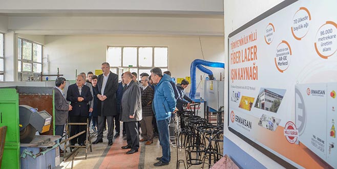 Karacabey’de eğitime destek sürüyor