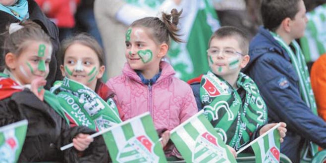 Çocukları geri çevirmiyoruz Çocukları geri çevirmiyoruz