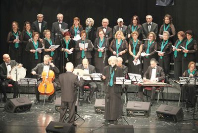 Emekli emniyet müdürleri sahnede