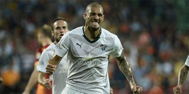 Fernandao geri mi dönüyor? Fernandao geri mi dönüyor?