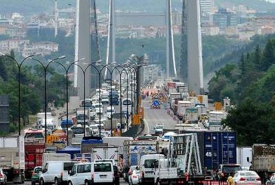 Köprü ve otoyollar para bastı