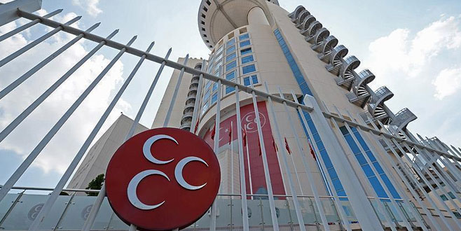 MHP’de bir il başkanı görevden alındı