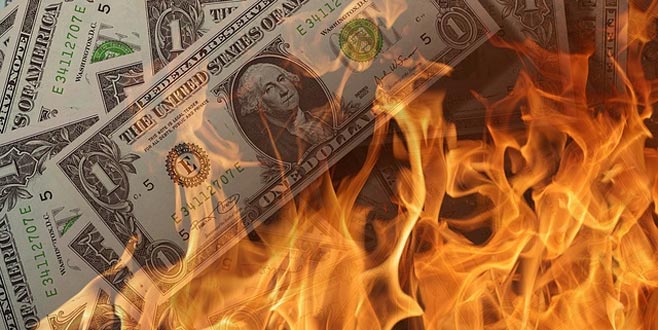 FED’in faiz kararına dolardan ilk tepki