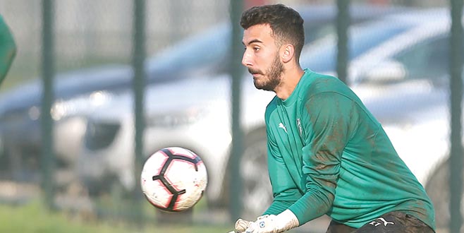 Elinizi çabuk tutun beyler! Elinizi çabuk tutun beyler!