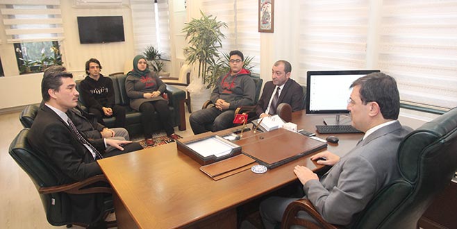 ‘Yarınların inşasını gençlerle yapacağız’ Tofaş Fen Lisesi'nin ulusal ve uluslararası platformlarda önemli başarılar elde