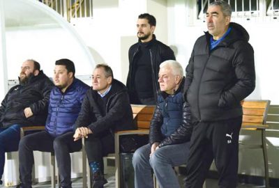 Ali Ay: Arazi satmamız lazım