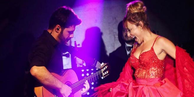 Aşkı ekibinde buldu Aşkı ekibinde buldu