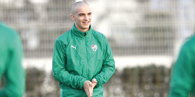 Aybaba’nın yeni gözdeleri Aybaba’nın yeni gözdeleri