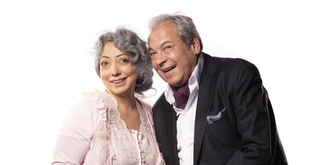 Kendi sahnelerini açıyorlar