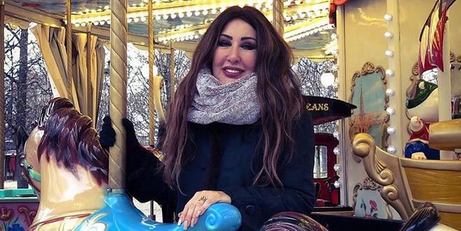 Çocukluğuna döndü