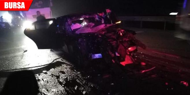 Sis kazaya neden oldu: 1’i ağır 3 yaralı Sis kazaya neden oldu: 1’i ağır 3 yaralı