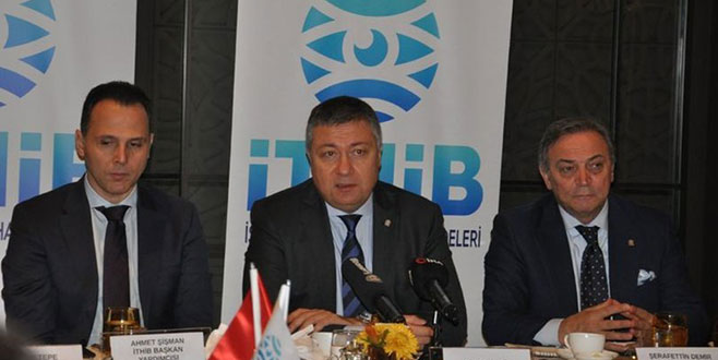 Tekstilci ithal ipliğe ek vergiyi yetersiz buldu