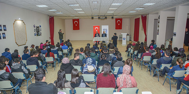 Özkan’dan mesleki eğitim vurgusu