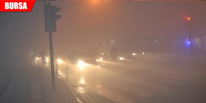 Sis kabusu, görüş mesafesi sıfıra düştü!