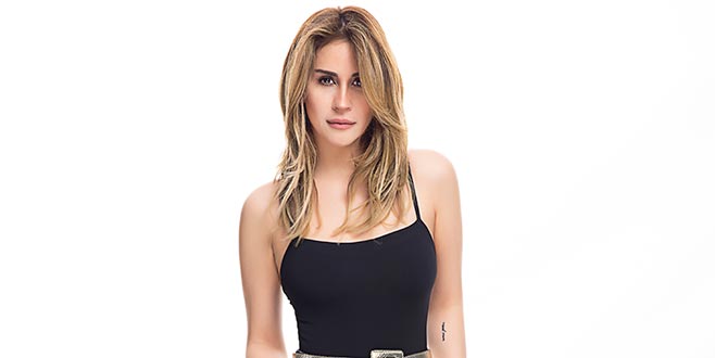 Aynur’la Victoria’nın Ortak sırrı Aynur’la Victoria’nın Ortak sırrı