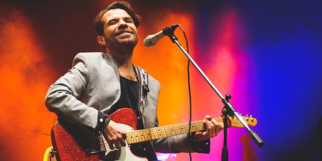 Kenan’dan Bursa’da unutulmaz caz konseri