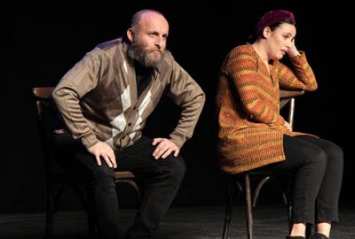 Ünlü oyuncu sahnelere geri döndü