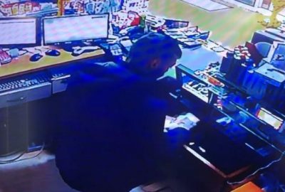 2 bin lirayı alıp kaçtı! O anlar kamerada