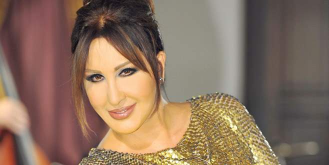 Podyum Sahne’de Duru gece