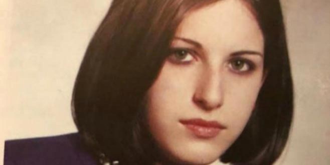 Bu genç kız şimdi çok ünlü bir popçuyla evli!