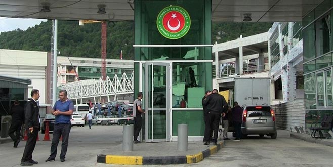 26.6 milyon yolcu geçiş yaptı