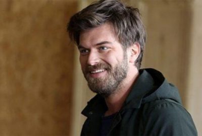 Kıvanç Tatlıtuğ’un eski fotoğrafı sosyal medyaya damga vurdu