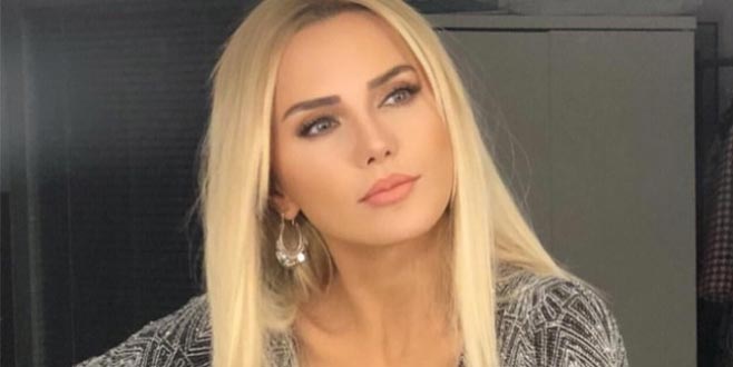 Ece Erken’den sosyal medyada ‘yürüme’ itirafı!