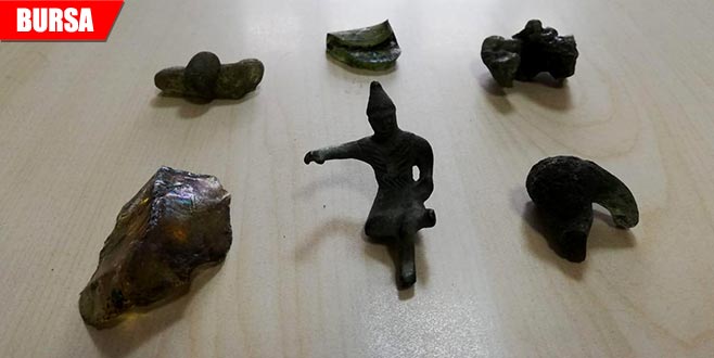 2 bin 500 yıllık tarihi eser ele geçirildi