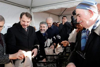 Bakan Albayrak tanzim satış noktasını ziyaret etti