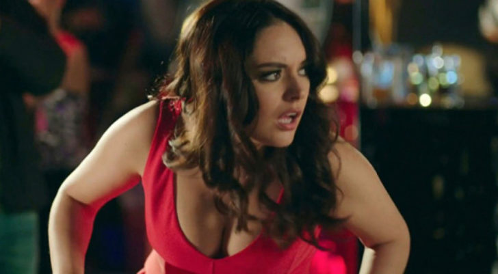 Ezgi Mola isyan etti! ‘Zamanımı harcama ümüğünü sıkarım’