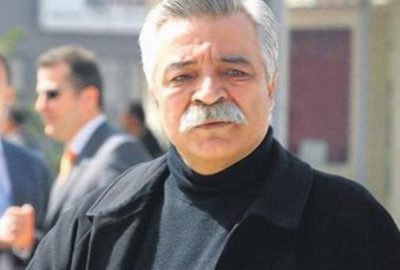 Sanatçı Ozan Arif hayatını kaybetti