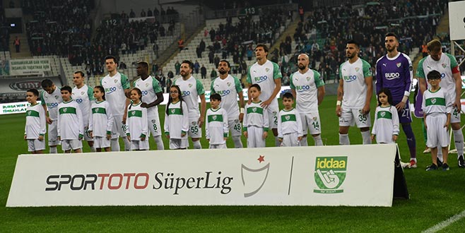 Yerli futbolcuda lider Bursaspor