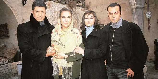 Asmalı Konak dizisinin iki aşığı, yıllar sonra sahnede buluştu!